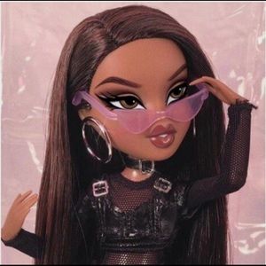 Meet your Posher, Alicia